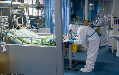 China goes into emergency mode as spread of Wuhan coronavirus accelerates