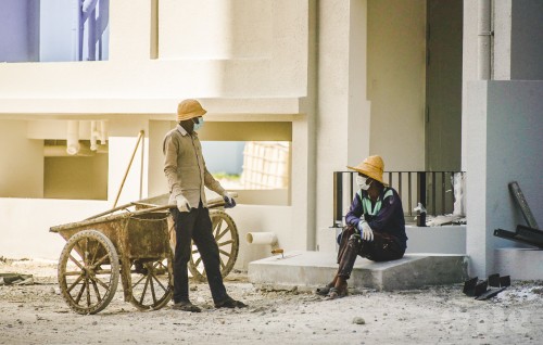 Hiyaa mashroou imaaraai kohffaivanee Hulhumale imaaraai kurumuge gavaidhaa hilaafah kamah AAM inn bunefi
