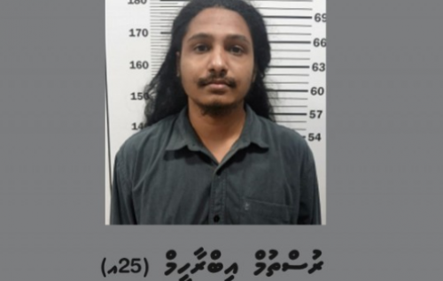 Koaraadin meehakah hamalaa dhinun: Rusthom ves  shareeaiy nimendhen  bandhukoffi