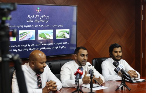 Baarashugai 75 kotareege tourist hotel eh tharaggee koh hingaane bayaku hoadhanee
