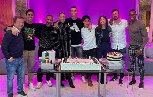 Exclusive: Saudi gai Ronaldo ge ufandhuvahah Sushi thayyaarukohddhin dhivehi Chef ge vaahaka