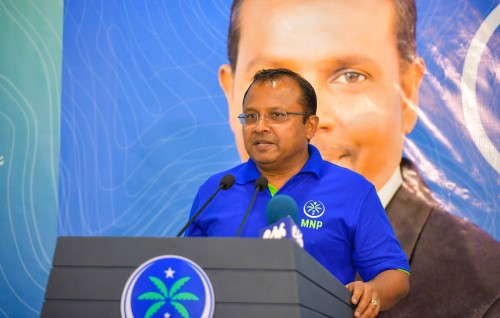 Fuluhun vote gunee kamah vidhaalhuve Yameen kurehvee furassaara: Riyaz