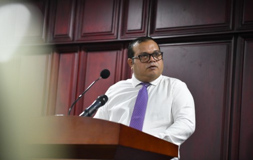 Committee ah haaziru kuran beynunvaa faraaithakun ehbbaarulun adhi libey, mauloomaathu nudhinumakee gaanoonee kusheh: Aslam