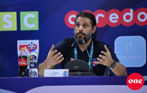Nepal coach ah ''jazubaathee'' molheh, hassa kuree maruvi bodu beybe ah