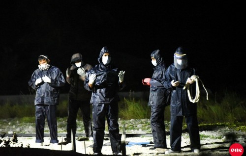Three COVID deaths in seven hours, total to 90