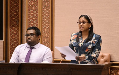 Masverin vikkaa mahah faisaa nulibi lassvaa massalaigai Minister Zaha maadhamaa majlis ah haaziru kuranee