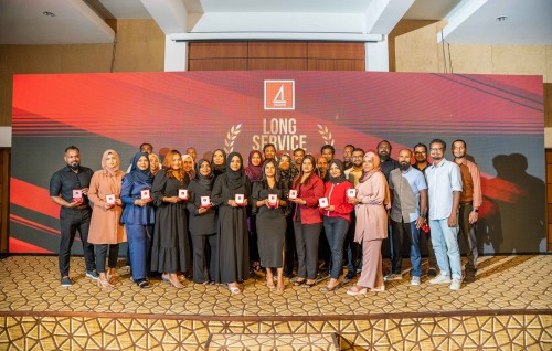 MBL ah dhigu muhdhathakah hidhumaiy kohfaivaa muvazzafun ge agu vazankoh award dheefi