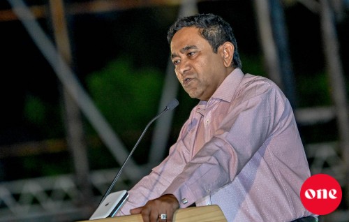 Qasim aai Nazim akee maru dhuvahah ves gahdhaarun: Yameen