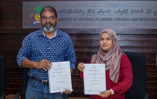 Thoddoo ge gondudhoh himaayai kurumuge mashroou bayakaa havaalu kohfi