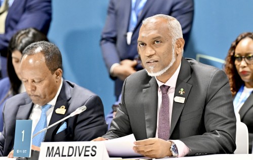 Dhuraalaa inzaaru dhey nizaamu thakakee dhiriulhumah kurevey investment eh: Raees