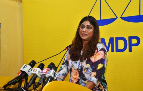 Nasheed, Raees Solih aa vaadha kurahvaa manzaru dheken beynumeh noon: Mariya