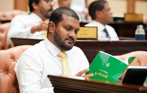 Inthihaabu thah roadha mahu beyhvun manaa kuran gaanoonah islaahu hushahalhaifi
