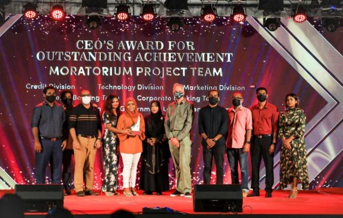 BML awards top employees