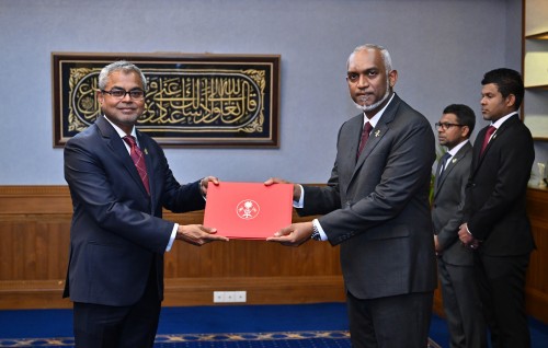 Tourism minister ah ayyan kurevvi Thoaig ah ruhun dheefi