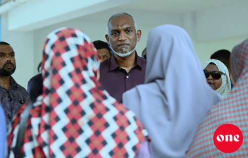 Sarukaaru badhaluvaa konme faharaku tharaggeege mashroou thah huttuna nudhinumah gaanoonee baaruverikan hoadhaanan: Raees