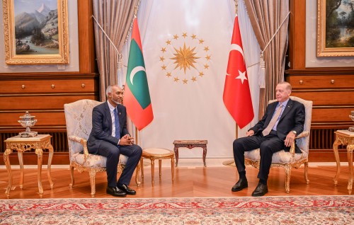 Photo: Raees Muizzu Turkey ah vadaigathun