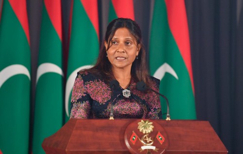 Anhenunge zinmaathah Fazna ge amihllafulhu dhiriulhuhvvumun, vaki kameh kuraan nuvathah nukuraan firimeehaa majubooreh nukurey