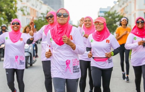 ''Pink Ribbon Run Wal'' anna honihiru dhuvahu