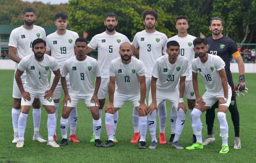 SAFF ah thayyaaruvaan Pakistan inn four nations cup ehgai vaadhakuranee