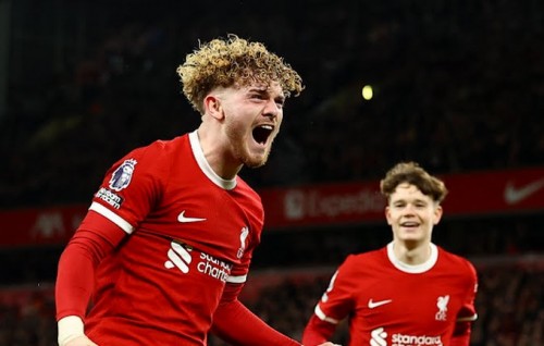 Fahu half gai jehi 4 goal aaeku Liverpool in 1 vanaigai kuriyah