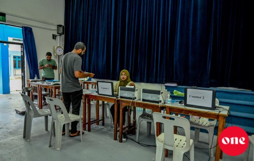 Buraasfathi dhuvahun feshigen zakaai balaigahnaanei: Islamic Minstry