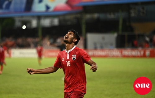 Feydhoo Ibbe aai Hanna ge goalun Raajje in Bangladesh balikoffi