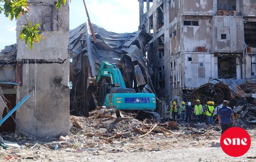 Alifaanuge haadhisaage thahugeegah Raajje ai India ge thajuribaakaarunge haassa team furaifi