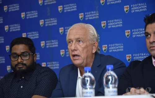 Coach Koopman ge ihusaas: reethi hotel eh namaves undhagu, challenging haalatheh
