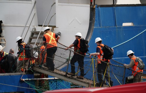 Gehlunu submarine ge mai boat ah thahugeegu kuraa team thakun araifi