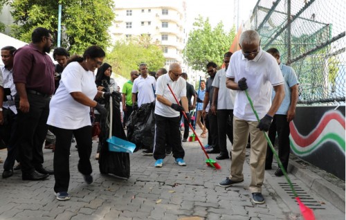 Sarukaarah 2 aharu: Dhivehi veshi himaayai kurumuge record dhe aharu!