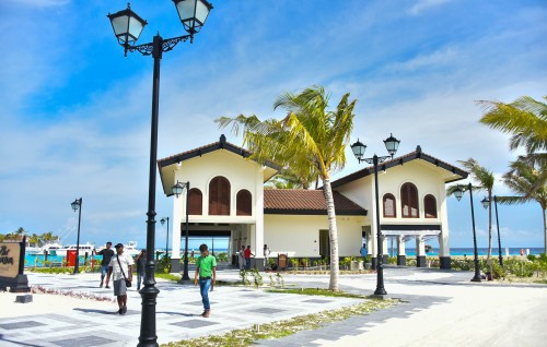 Anna mahun feshigen Crossroads aanmunnah hulhuvaalanee