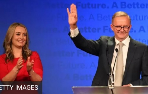Adhuge dhuniye: Australia ge verikamah rayyithun egenaee varah bodu badhalekeve.