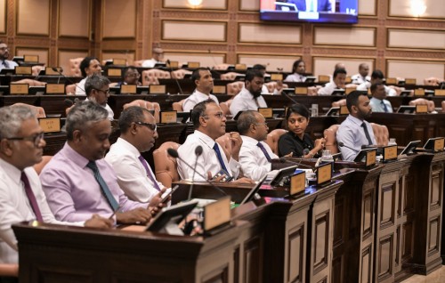Committee passes to raise income tax minimum to MVR 60,000
