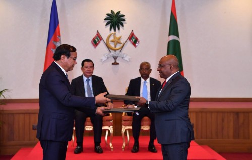 Raajje aai Cambodia aa dhemedhu 6 ehbasvumeh gai soi koffi