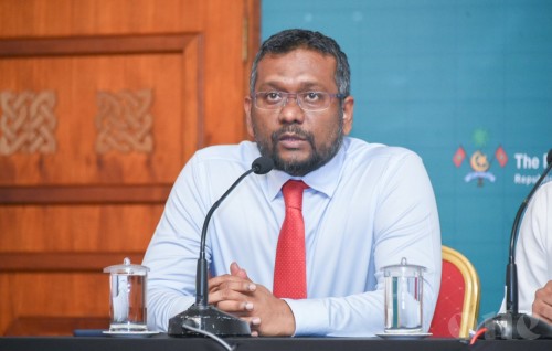 Vazeefaa ge rakkaatheri kamaa eku viyafaari dharaniveri veema muvazzafun madhu kureveyne jaaga ves onnan jehey: Fayyaz