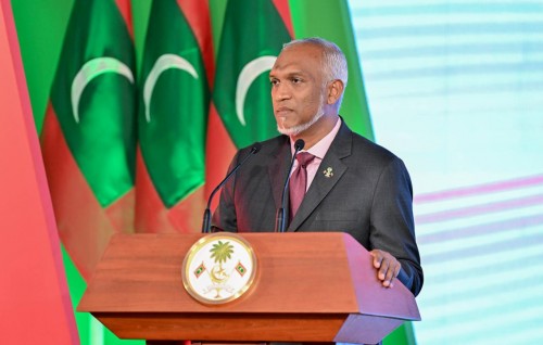 Sifainnaai fuluhunnah career ehge gothah dhaairaa thakun kuriah dheveyne magufahi kohdheynan: Raees