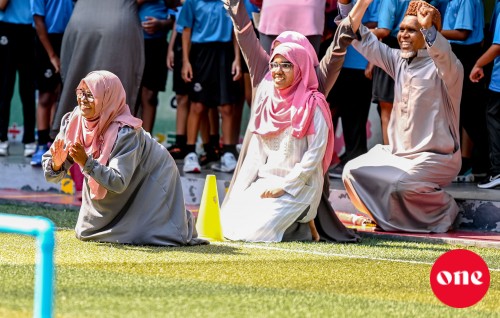 Teacher innaai kulhivaru, shakuvaage hageegathakee kobaa? 