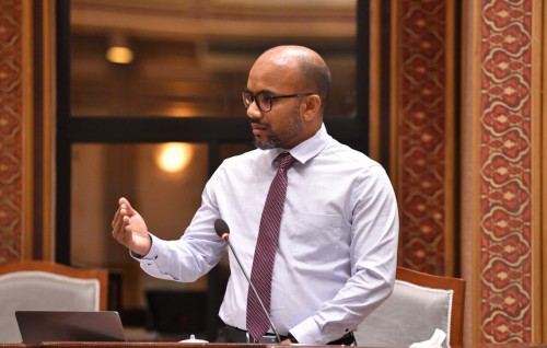Rasdhoo housing unit thakuge masakkaiy April mahu bayakaa havaalu kureveyne: Ameer
