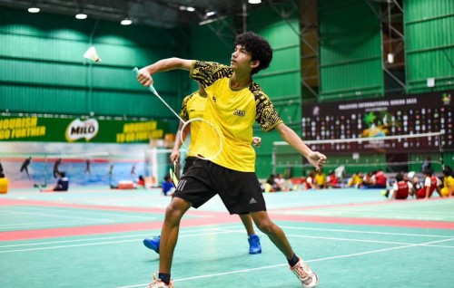 AIBA open junior badminton championship, 225 kudhinnaaeku miadhu fashanee