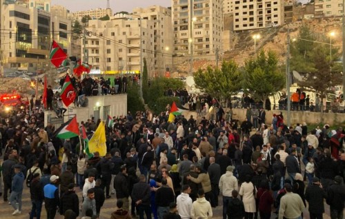 Israel ge jaluthakugai thibi Palestine ge 110 raheenun minivan kohffi