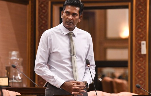 Felidhoo giraa sarahaddhu himaayai koddhinumah govaalai hushahelhi garaaru Environment Committee ah