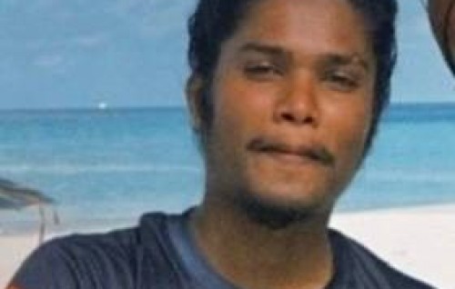 Maakurathu zuvaanaku gelligen hoadhanee