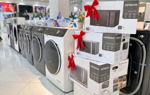 Hitachi ge fahuge dhonna machine thah Raajje ah, promotion gai ganna konme machine akaa eku oven eh hiley!