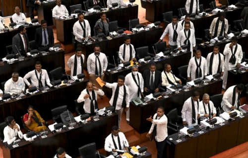 Maruge hukum ivvaafai huri meehaku Lanka ge majilis member kamuge huvaa kohffi