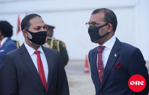 Minivankan dhemehetteynee siyaasee hamajehumun: Majlis Raees