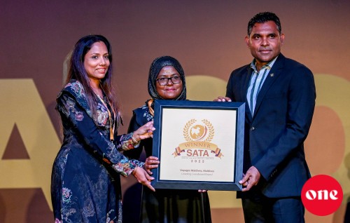 SATA aw: Leading honeymoon manzil aai eku Raajje ah 21 ran award aai 9 rihi award