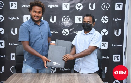 Personal computers in Lenovo promotion fashai, ambassador akah zuvaan masveriyaa