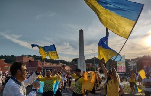 Spain aai Portugal ge 2030 vana aharuge World Cup bid gai Ukraine ves baiverikoffi