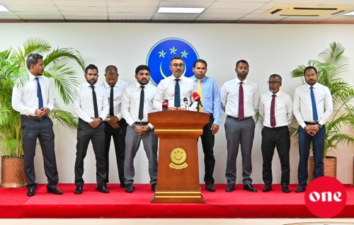 Majilis ge dhauru kurukoh 2 inthihaabu ekkollaa bill ge vote MDP inn boycott koffi 