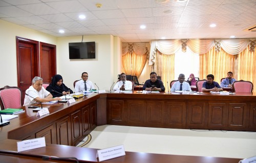Hawks ge boat akun cigarette ethere kuri mahsalaigai Ihsan aai Ameen Committee ah